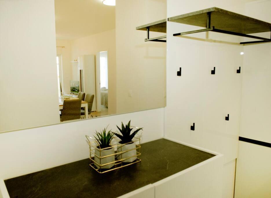 Camino - Near Mall Of Apartment Split
