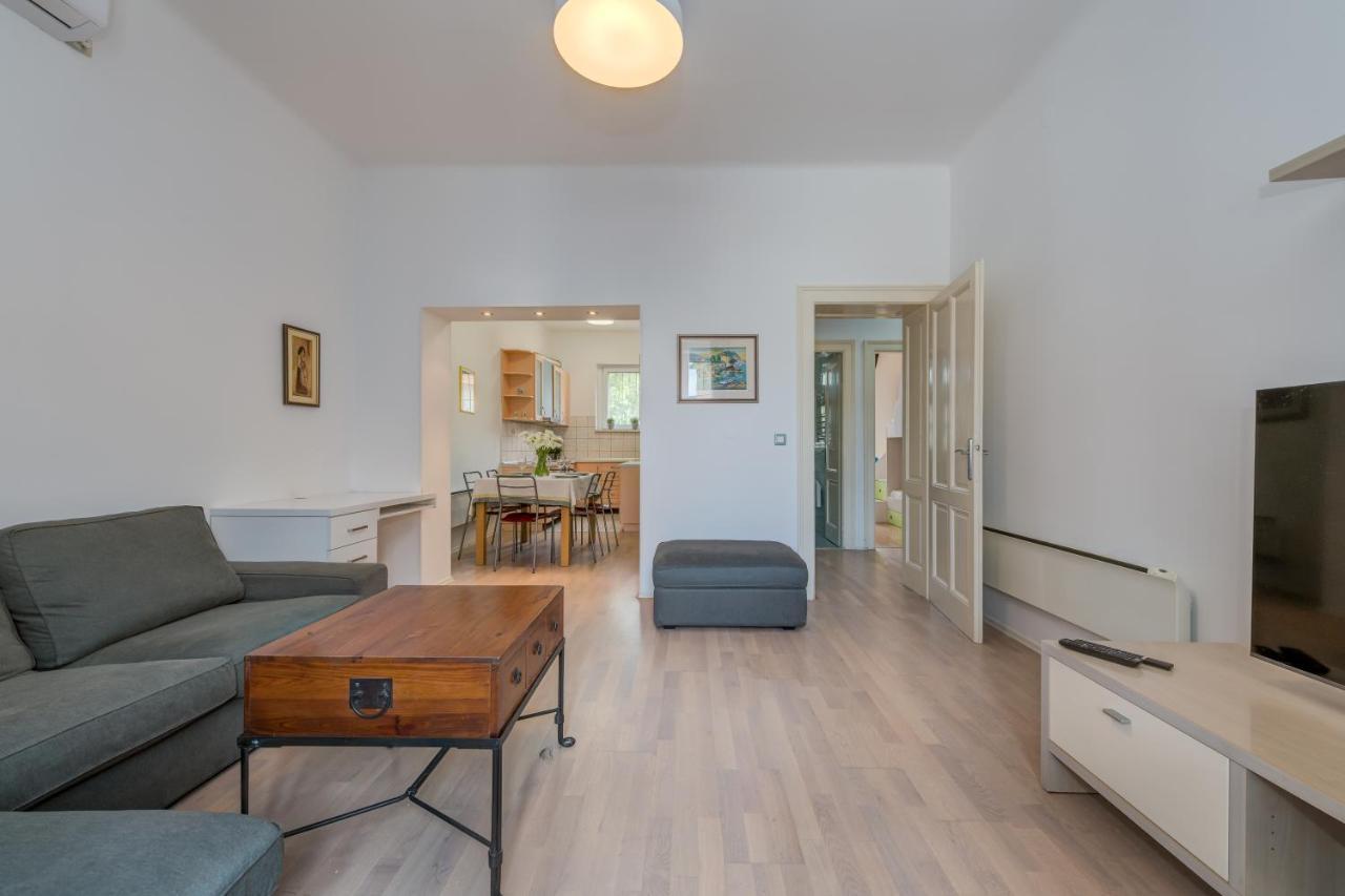Apartment Morana *