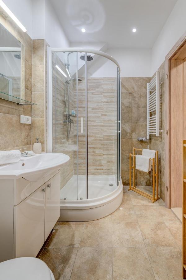 Apartment Dar Mar *