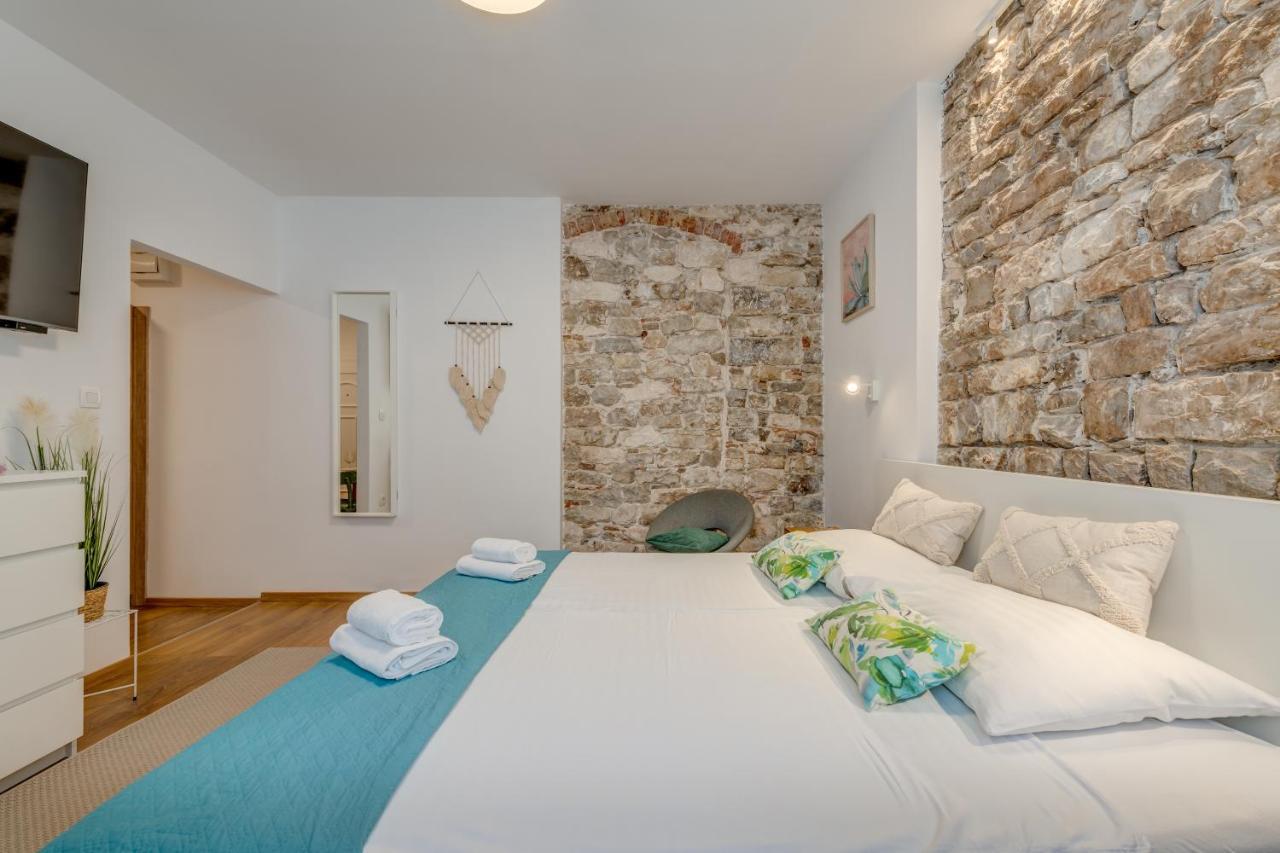 Apartment Dar Mar Split