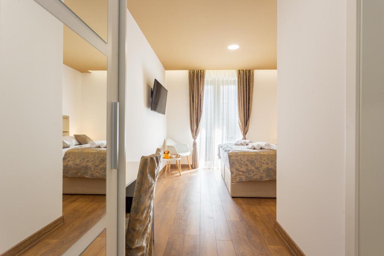 Guest house Luxury Fetivi Split
