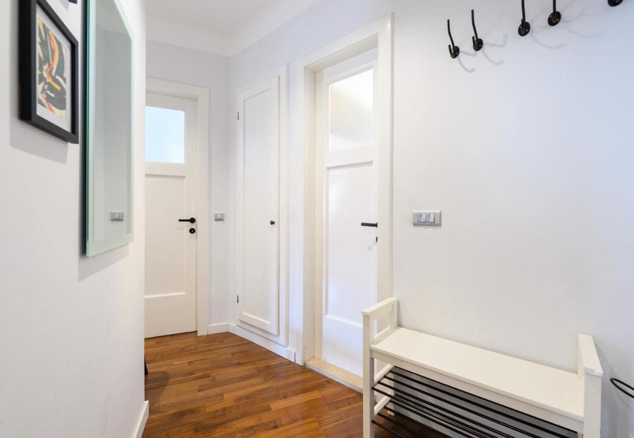 Designer Two-bedroom * Split