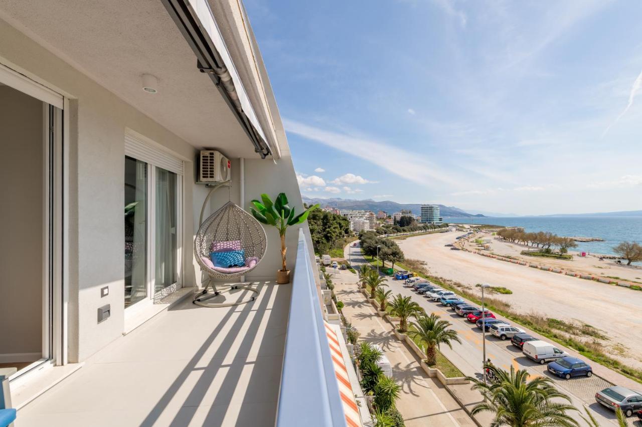 Beachfront Holiday Apartment Split