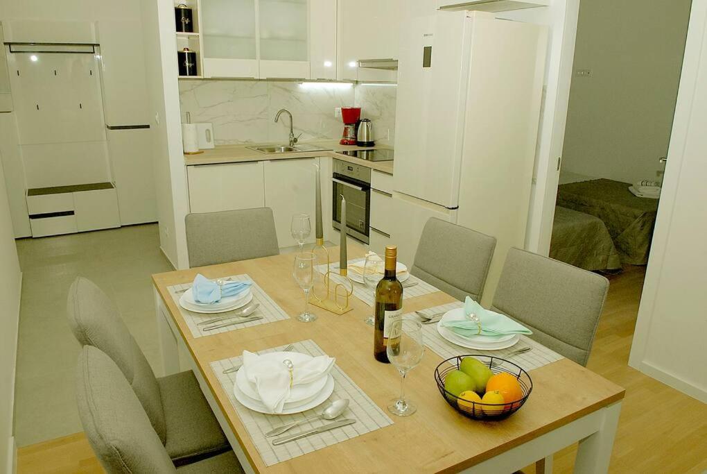 Apartment Camino - Near Mall Of