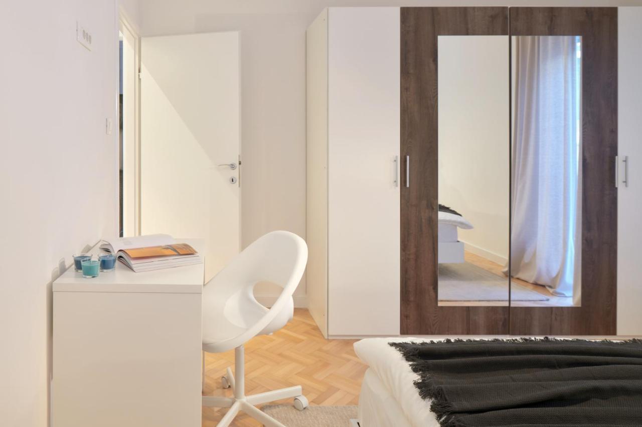 Apartment By Cvita Split