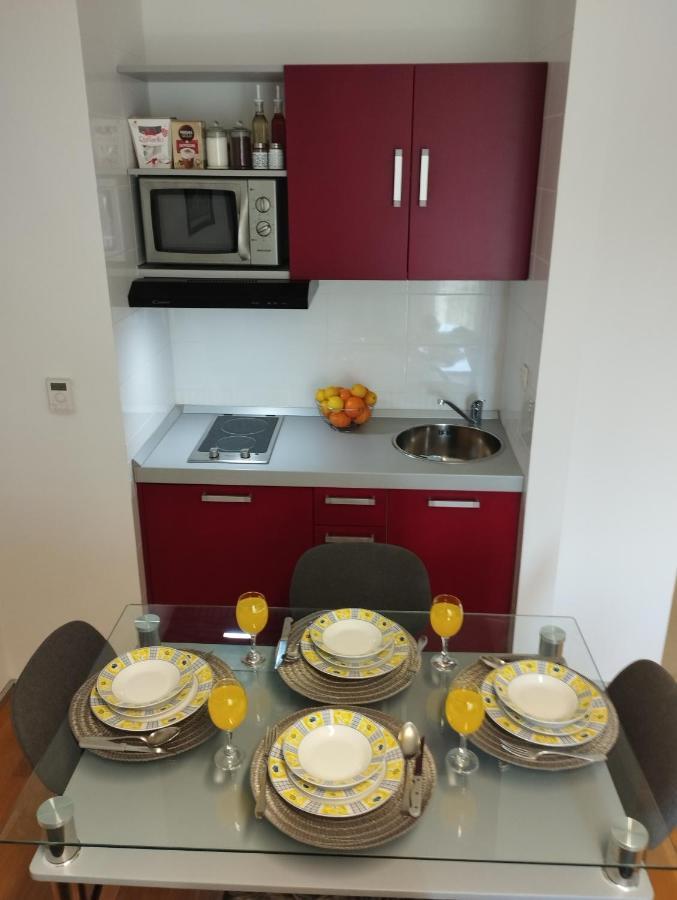 Apartment Bella Vista - Cozy With Easy Check-in And Free Parking Split