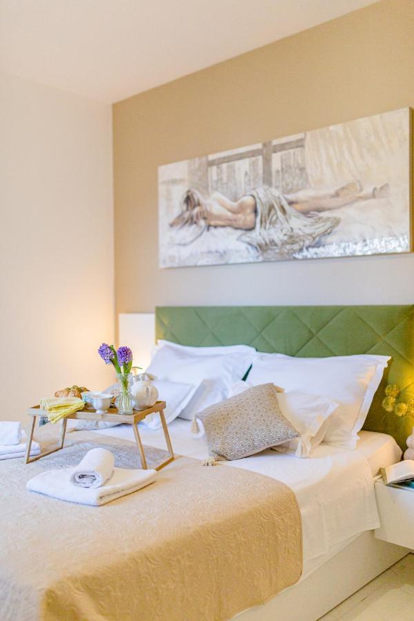 Apartment Luxury New 5* In The Center Of
