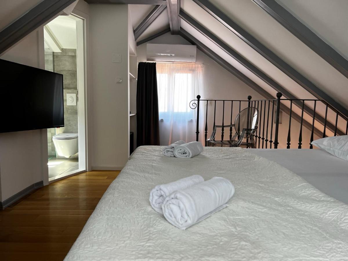 Guest house Tri Lava Luxury Living 4*