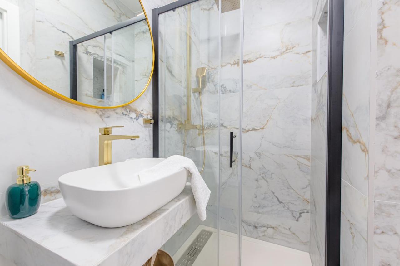 Luxury New 5* In The Center Of Apartment