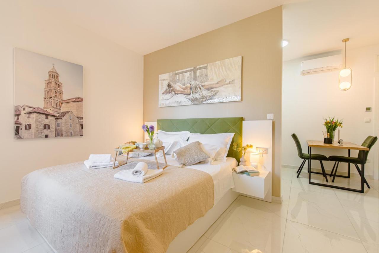 Apartment Luxury New 5* In The Center Of *
