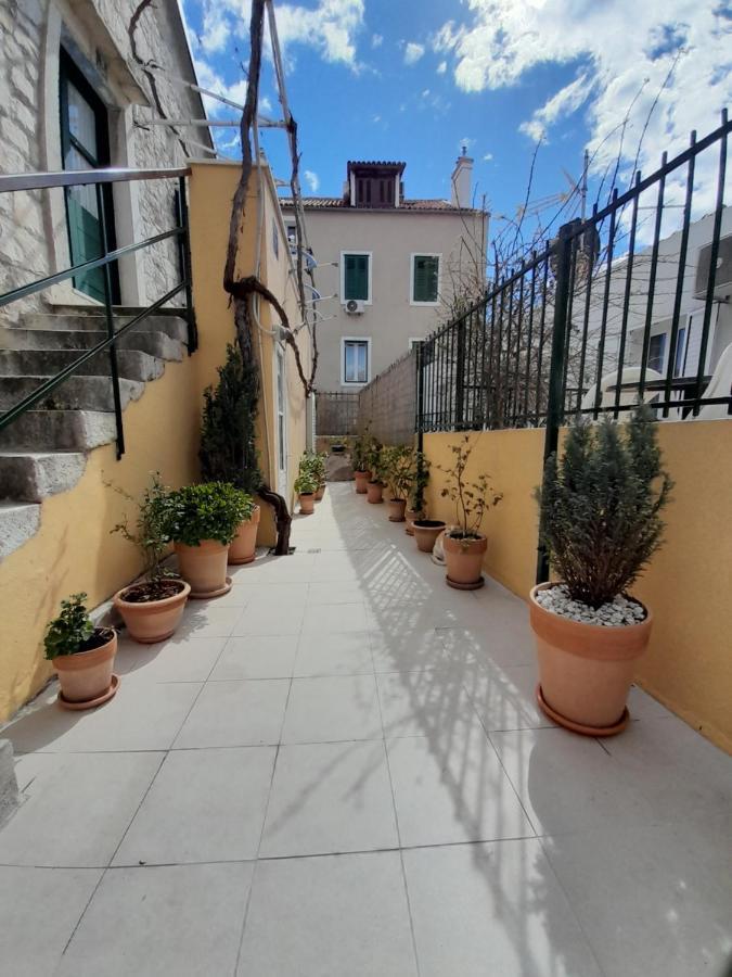 Apartment Luxury Mansarda Duplex - City Centre - Stone House *