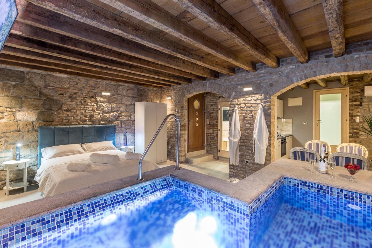 Royal Spa-latum Apartment Split