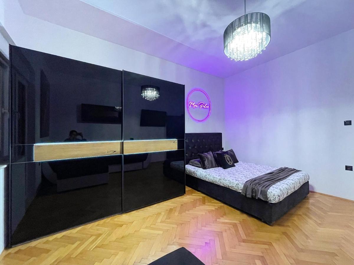 Apartment Mini Palais - Beachfront, 5 Min Center, Terrace