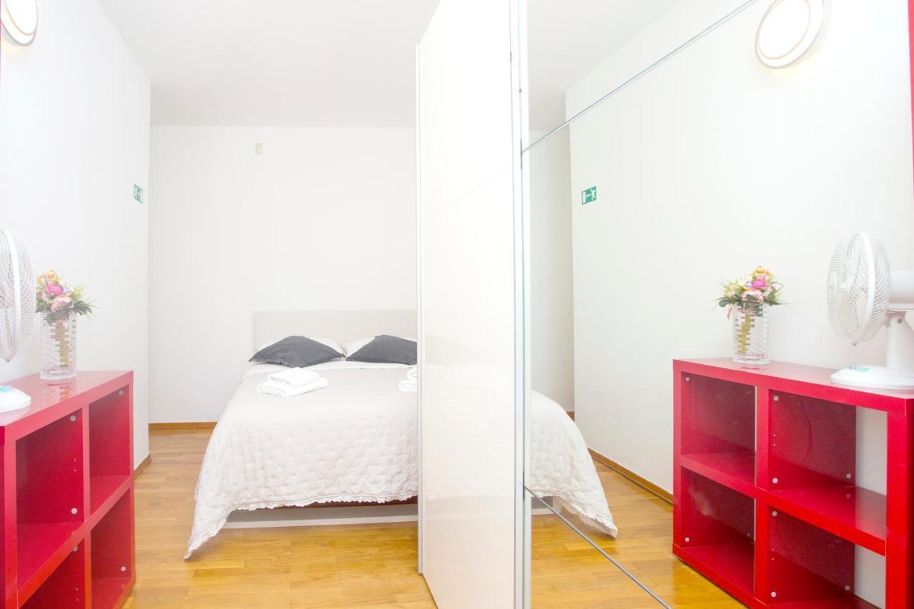 Deluxe Lea With Large Garden Apartamento Split