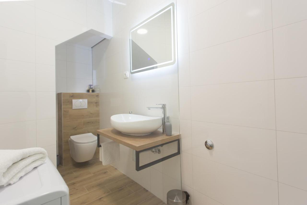 Stobrec Apartment *