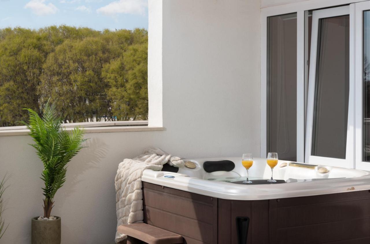 Apartment Glow Luxury With Terrace And Jacuzzi