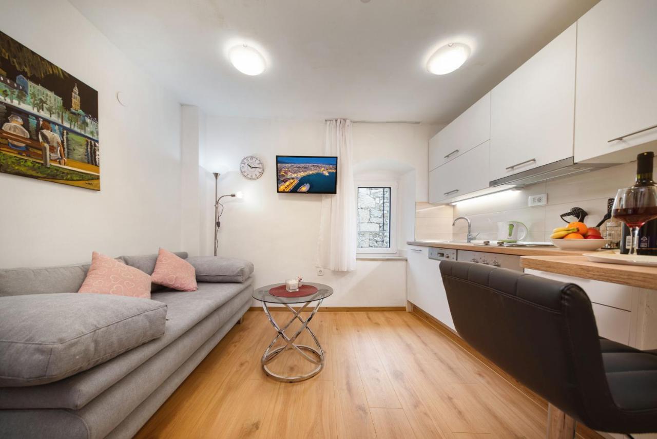 Apartment 3m Golden Gate *