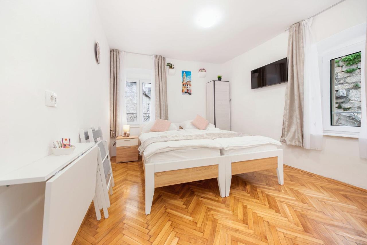 3m Golden Gate Apartment Split