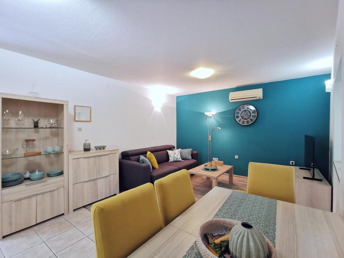 Apartment By Lux Split