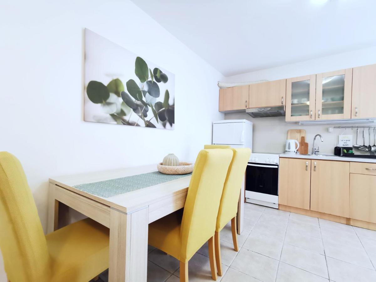 Apartment By Lux Split