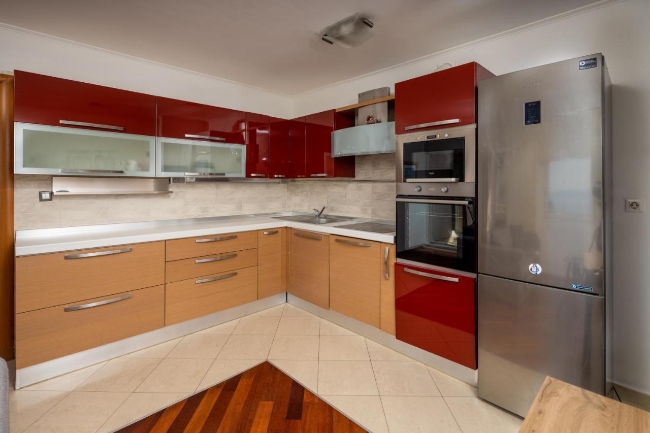 Big Modern Two - Bedroom With Sea View And Balcony - *
