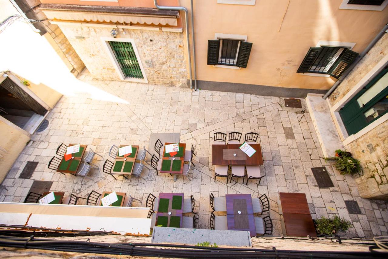 Ideal #2 Apartment