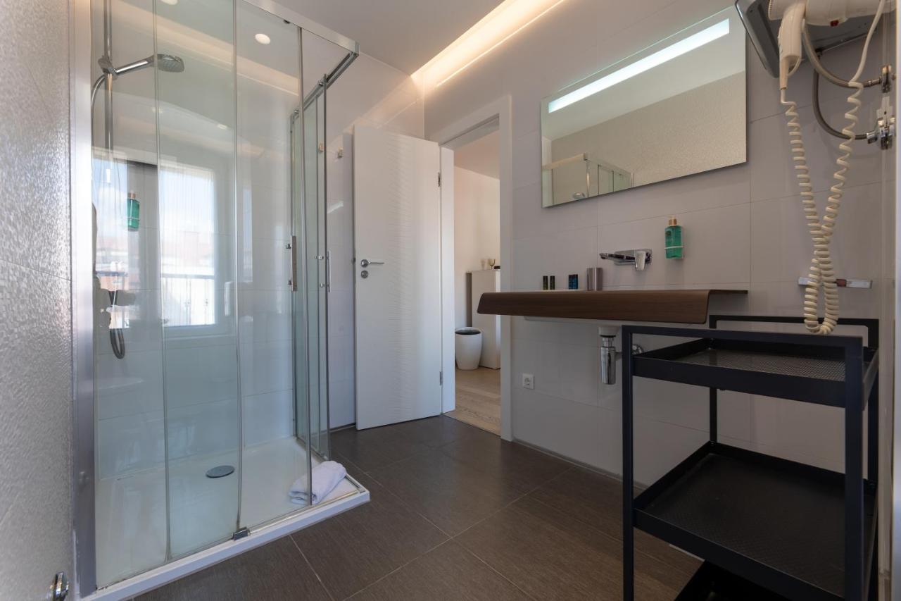 Guest house Skyfall