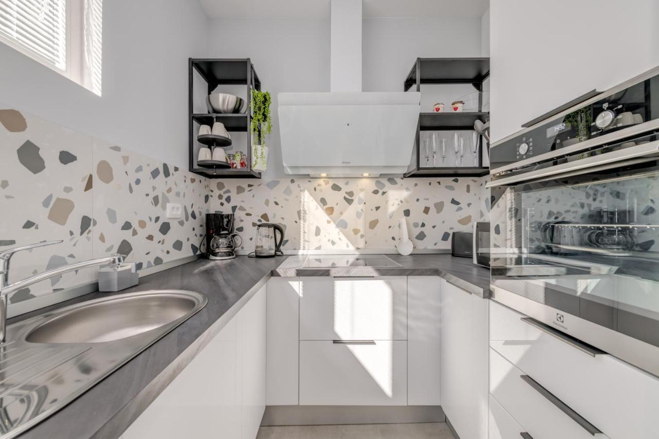 Brand New Luxury Asi Apartment Split