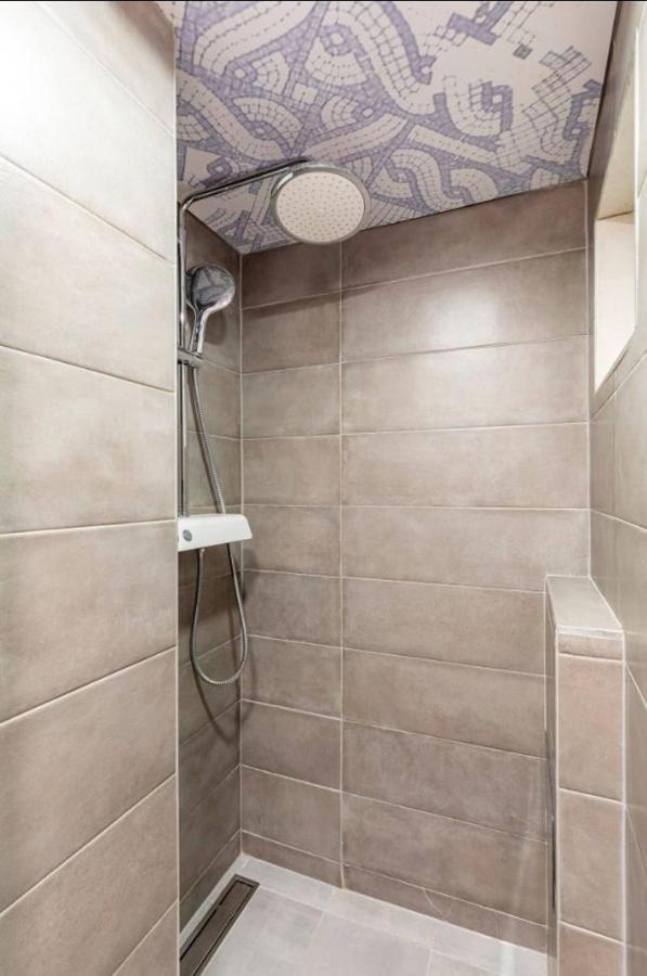 Luxury Prestige Palace Guest house 4*