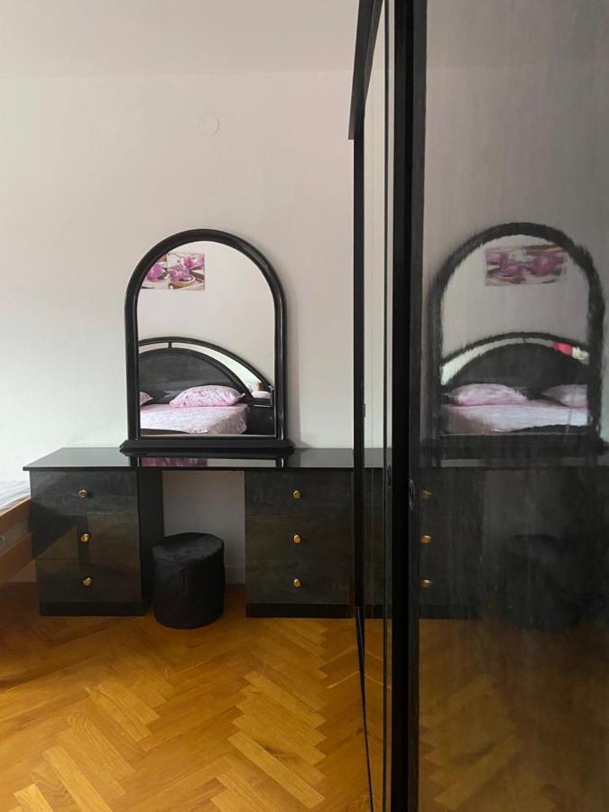 Ana Apartment *
