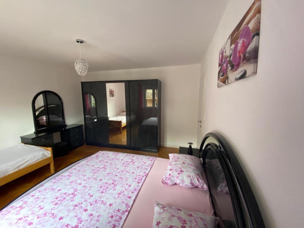 Apartment Ana