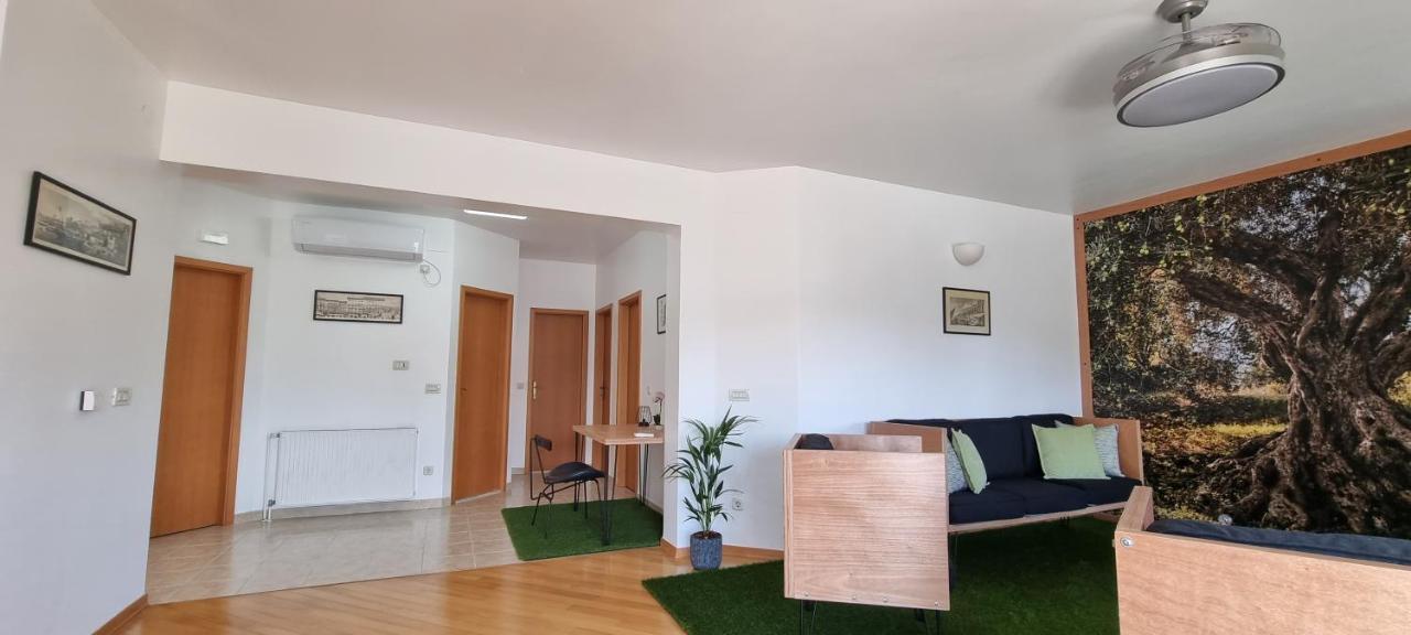 Apartment Gojini Dvori *