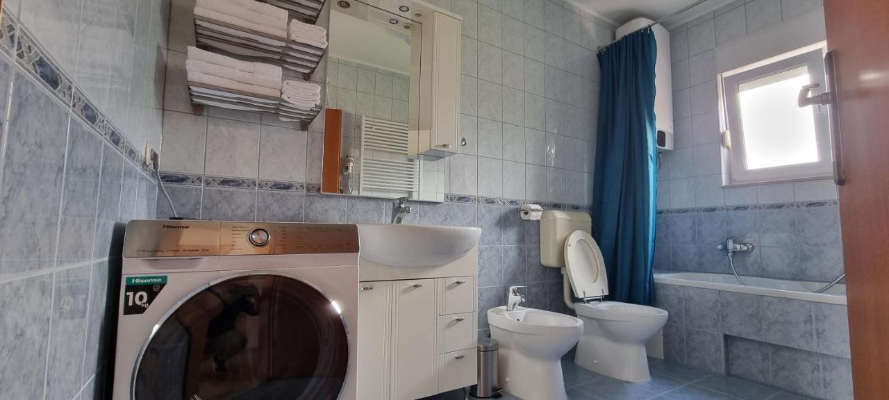 Gojini Dvori Apartment *