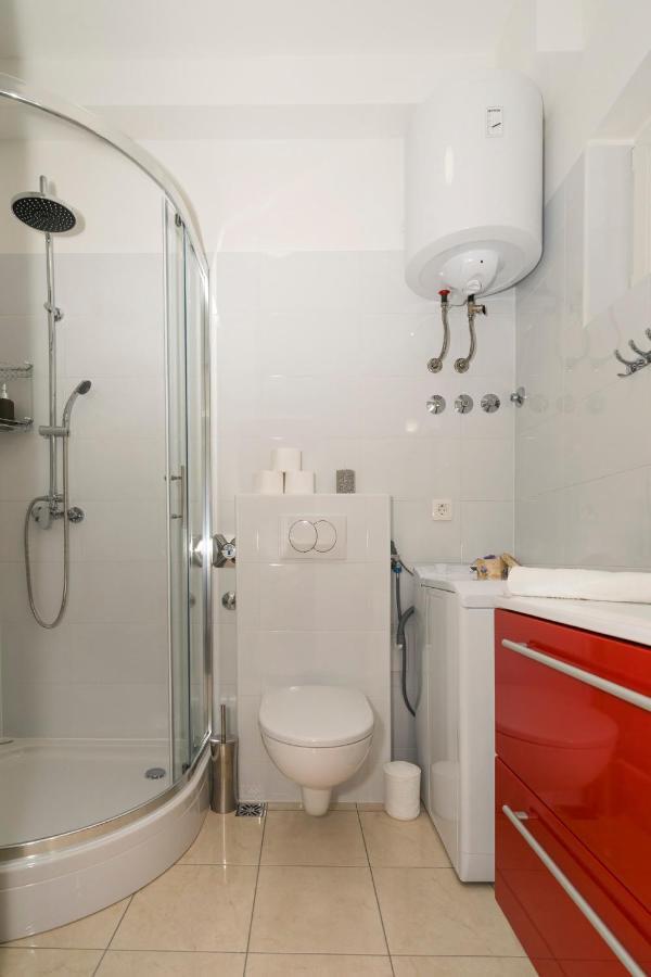 Apartman Classy W Terrace In The Heart Of