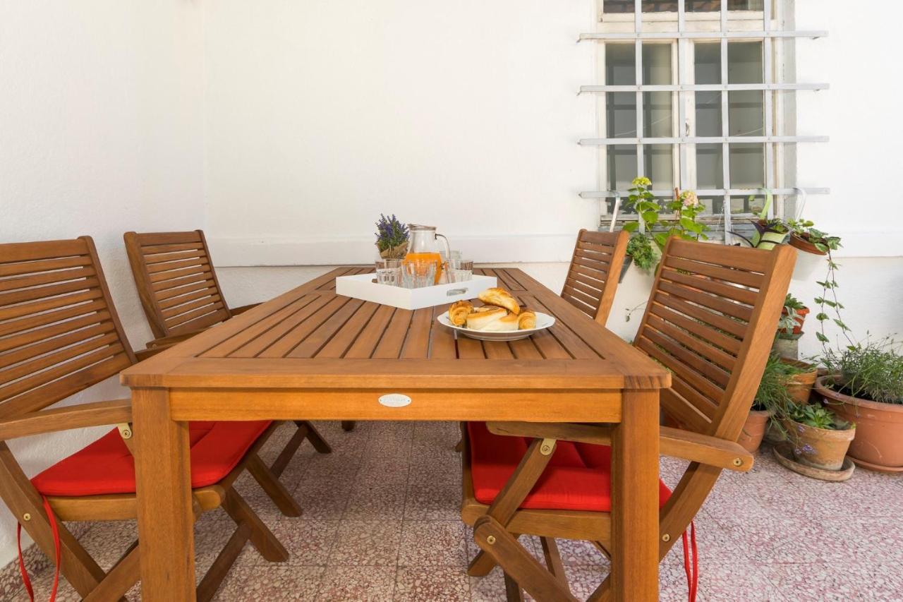 Apartment Classy W Terrace In The Heart Of