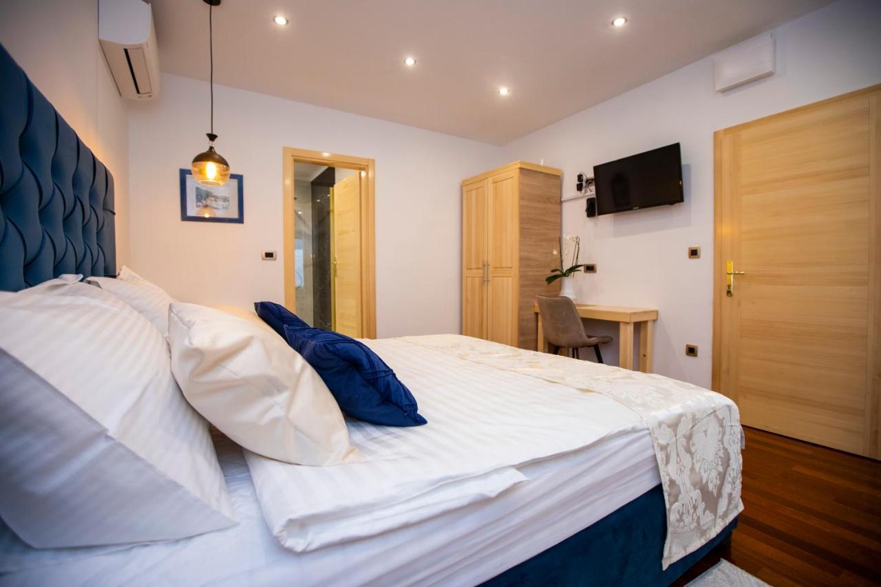 Ideal #1 Apartment Split