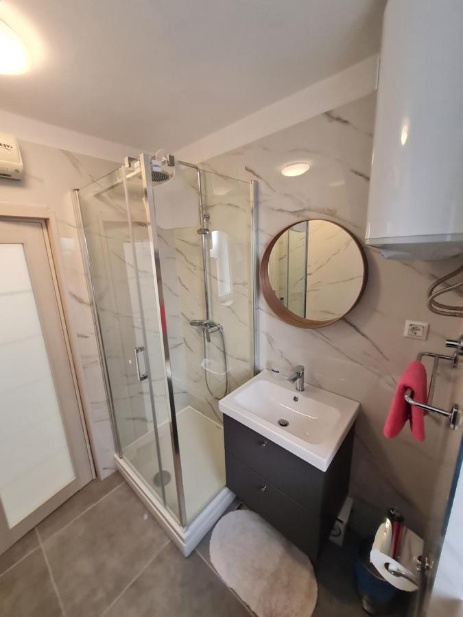 Apartment Lana *