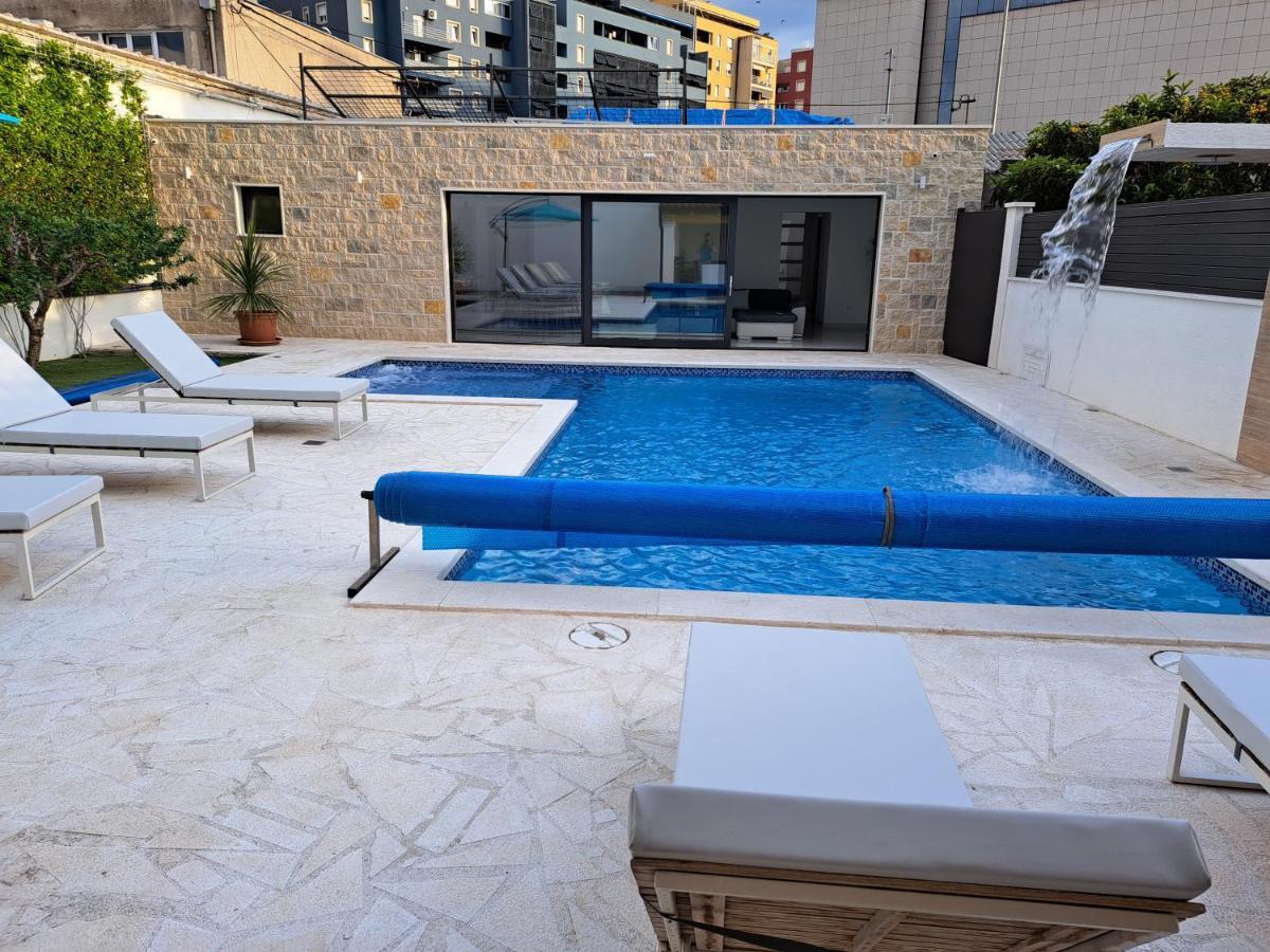 Villa Enjoy Lux In