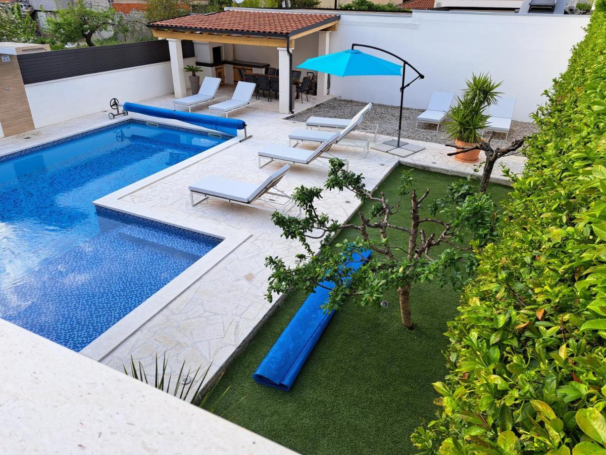 Enjoy Lux In Villa *