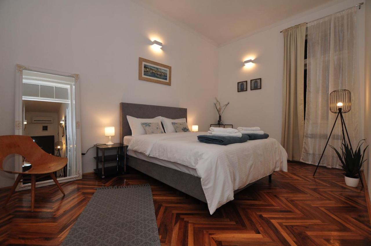 Apartment Moel Split