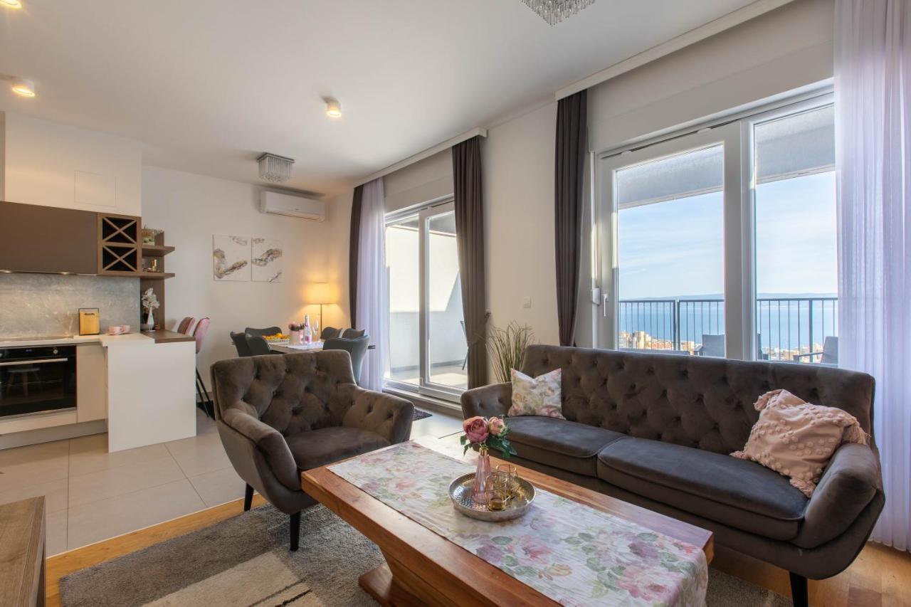 Penthouse Heavenly Apartman *