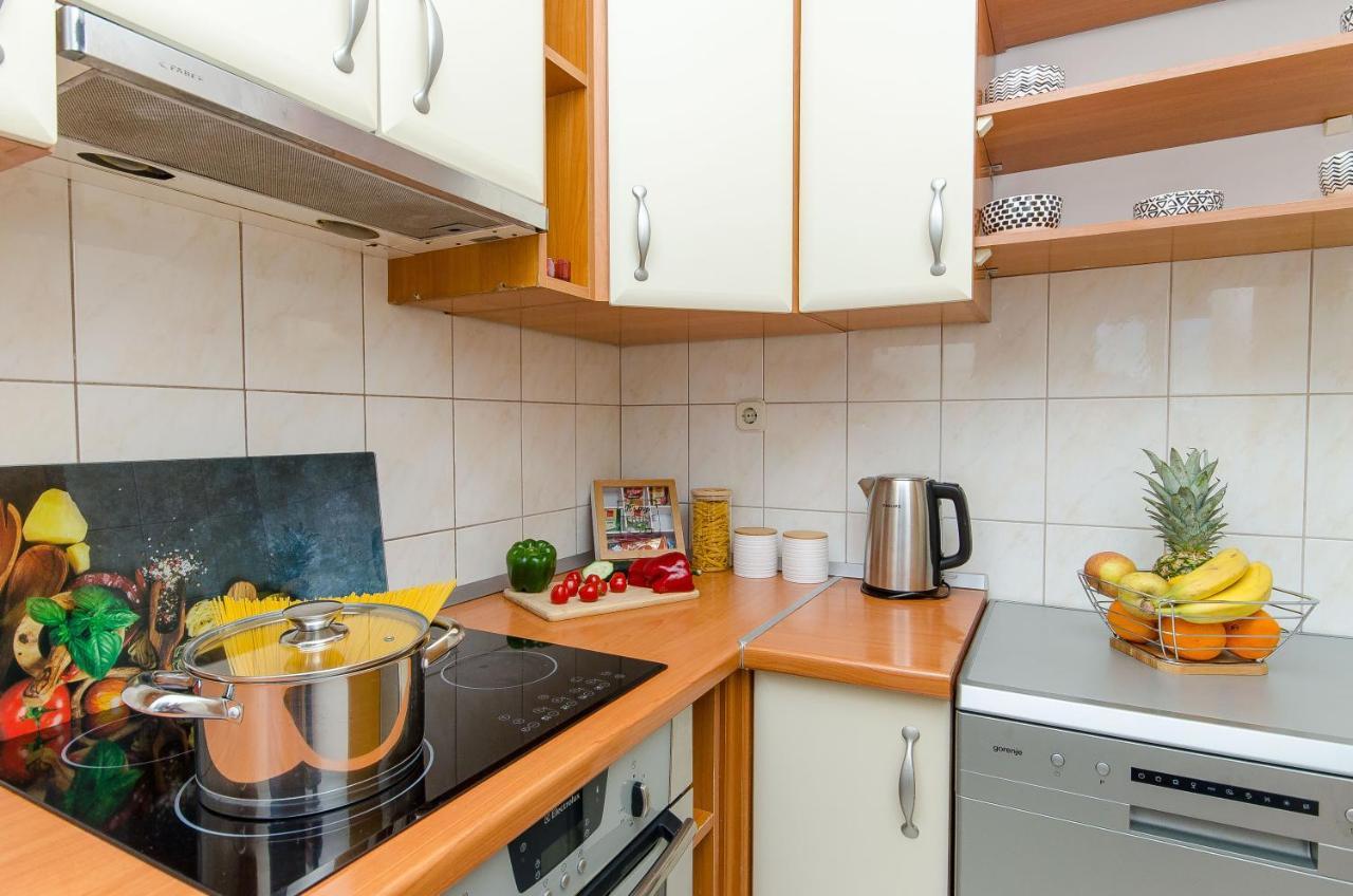 Apartman Spacious Smile With Terrace And Secure Garage *