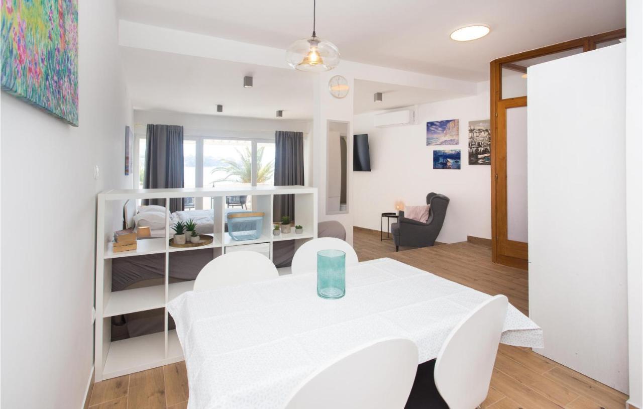 Stobrec With Sea View 06 Apartment *
