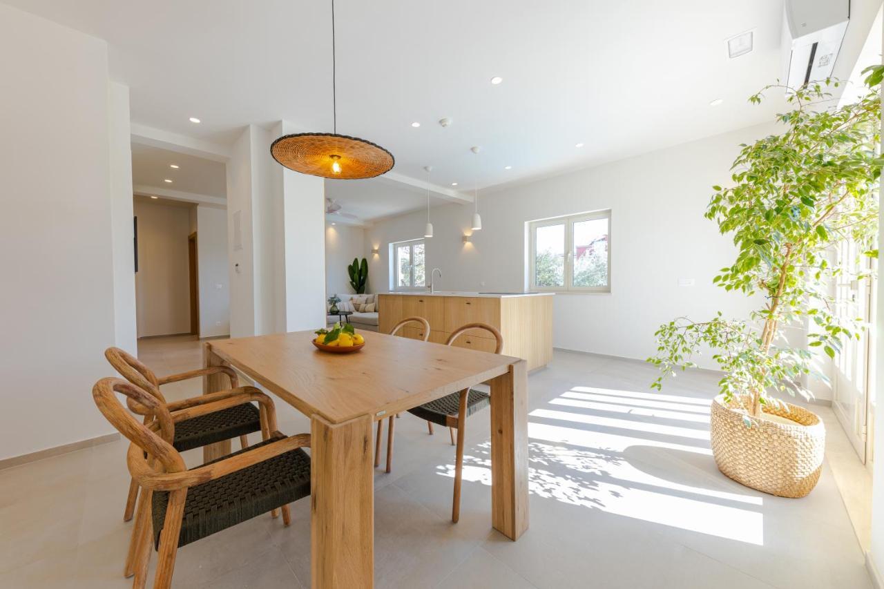 The Olive Poolhouse Apartamento Split
