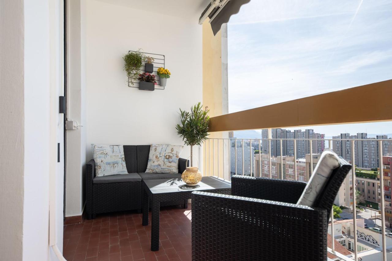 Apartamento Tranquil Retreat W/ Balcony Sea View & Workspace *