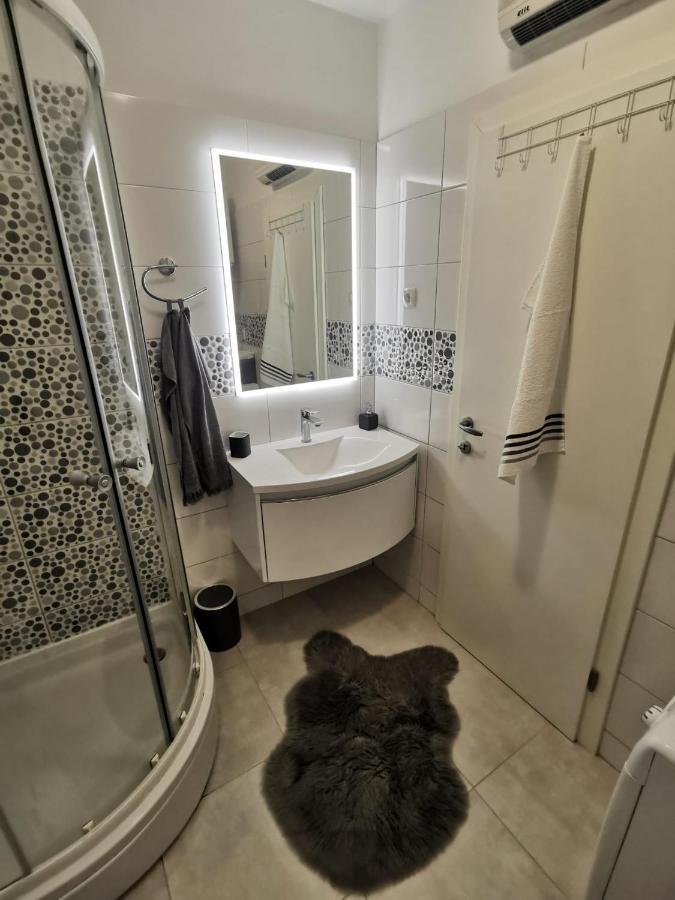 Leon Apartman