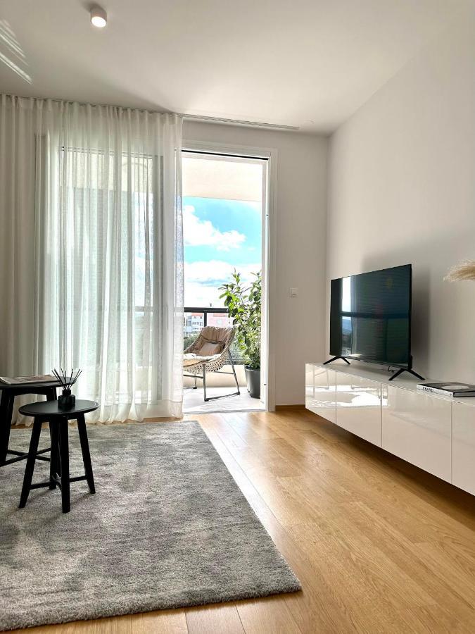 Sono - App With Garage&elevator Apartman Split