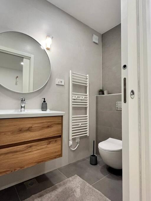 Blue With Shared Pool Apartment
