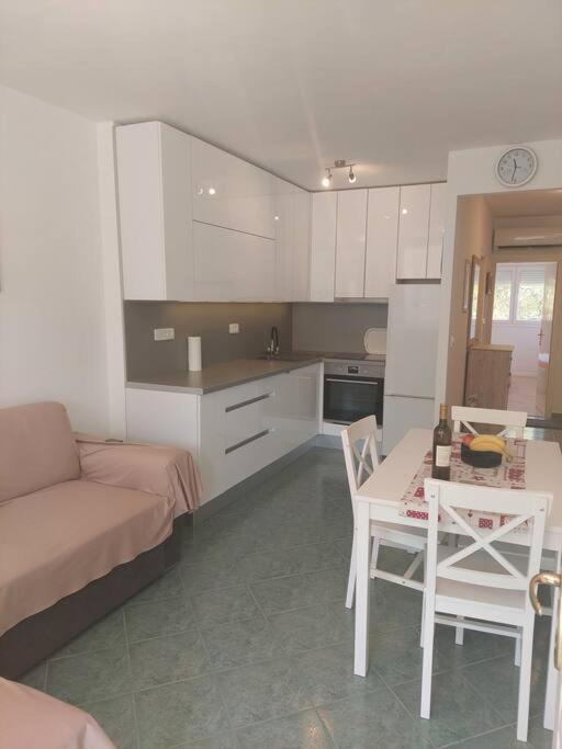 Duje I Luka Apartman