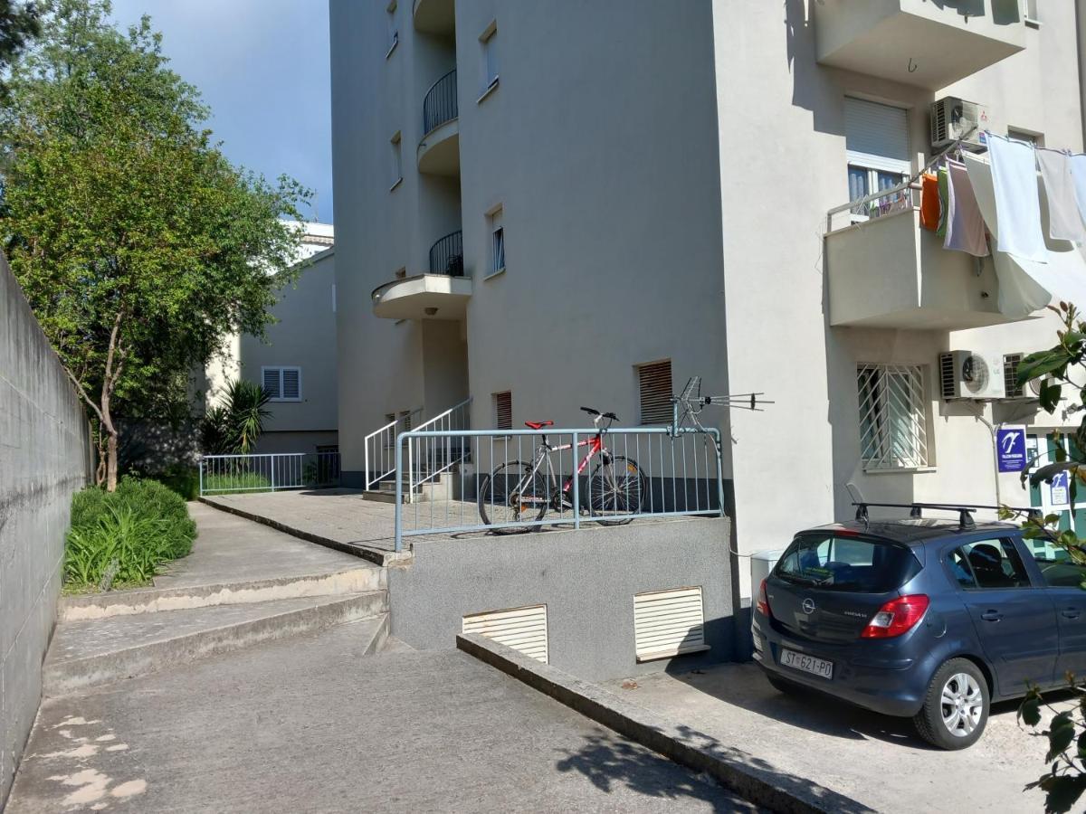 Ostanak kod kuće 